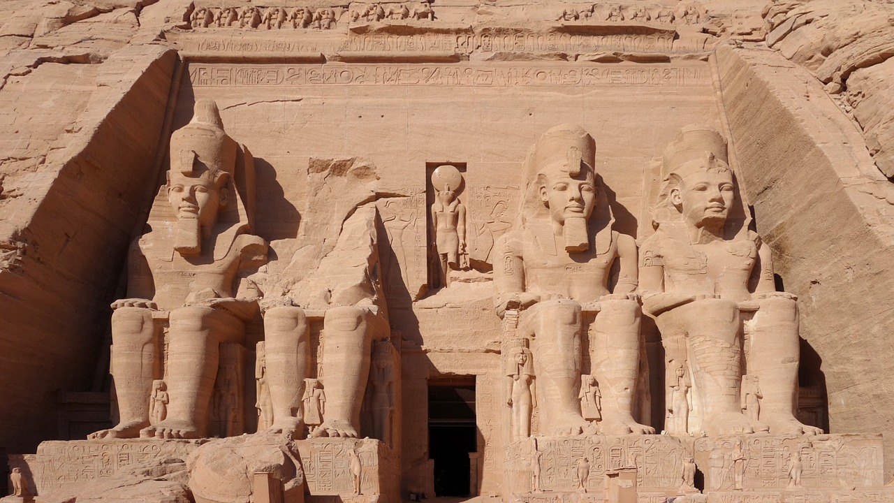 abu simbel, rock temple, massive-600667.jpg